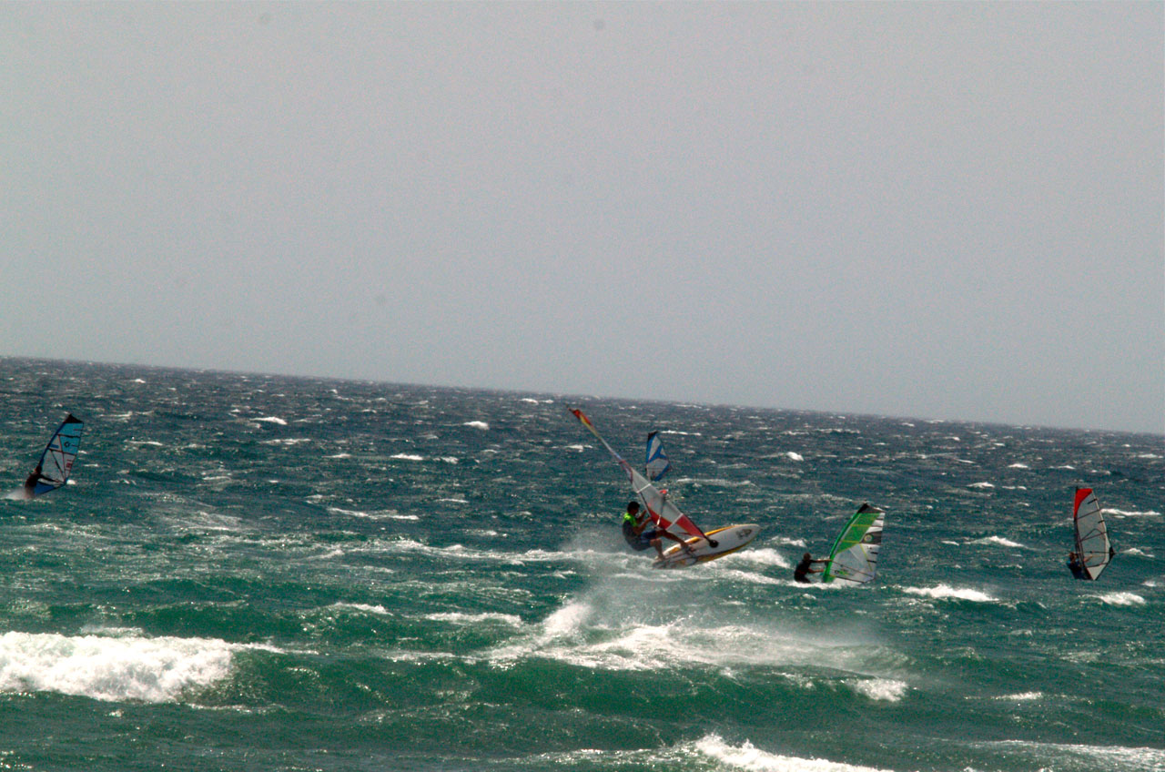 Windsurf en Sancti Patri imagen-pequeña-32